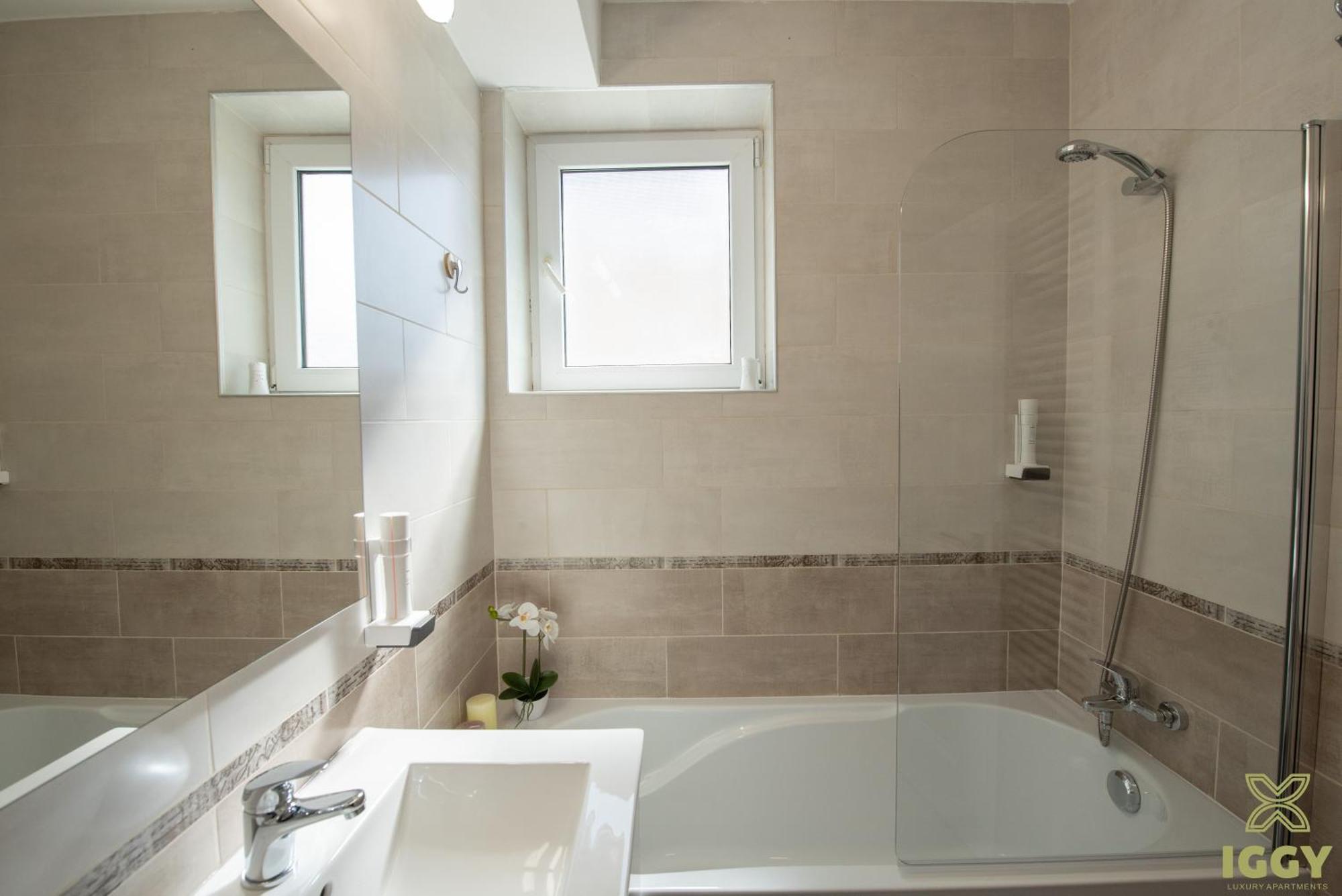 Iggy Premium Apartment Хунедоара Екстериор снимка